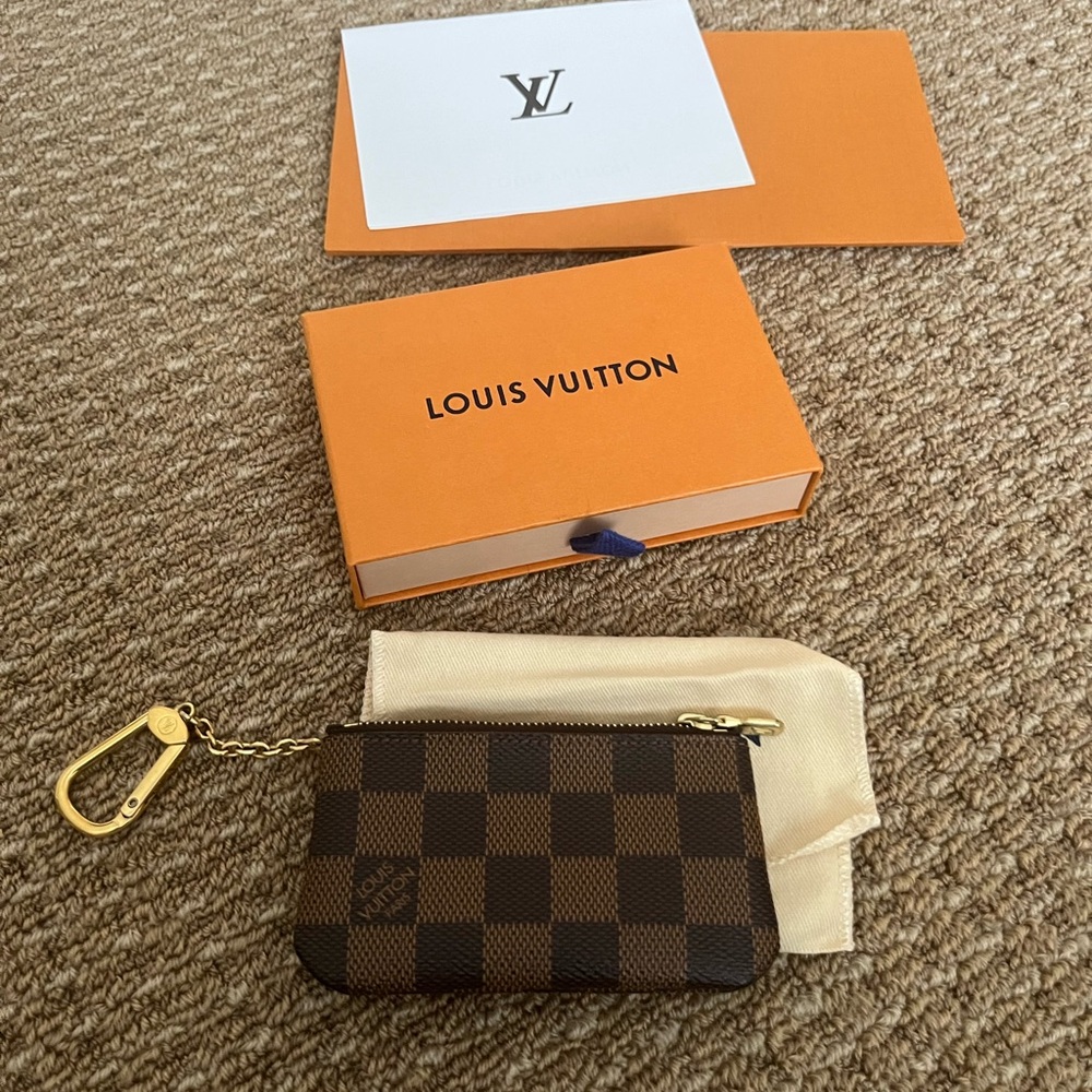 Louis Vuitton Key cles Holder
